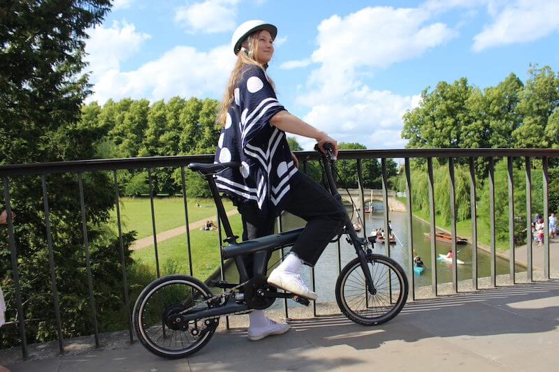 Flit-16 folding ebike x Closca helmet