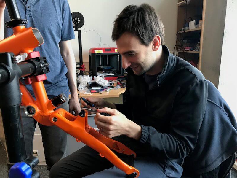 Flit 16 folding ebike - assembly of the blaze orange flit-16