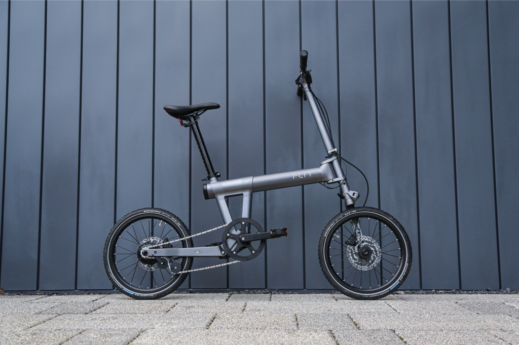 The lightweight M2 Folding ebike