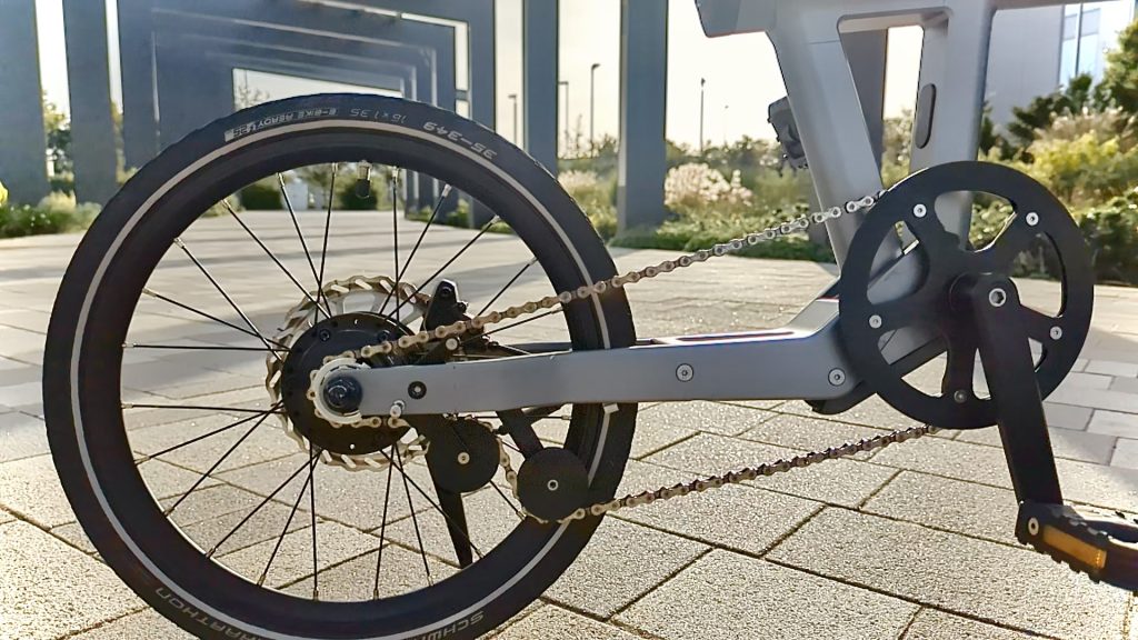 Closeup image of the FLIT M2 rear swing arm